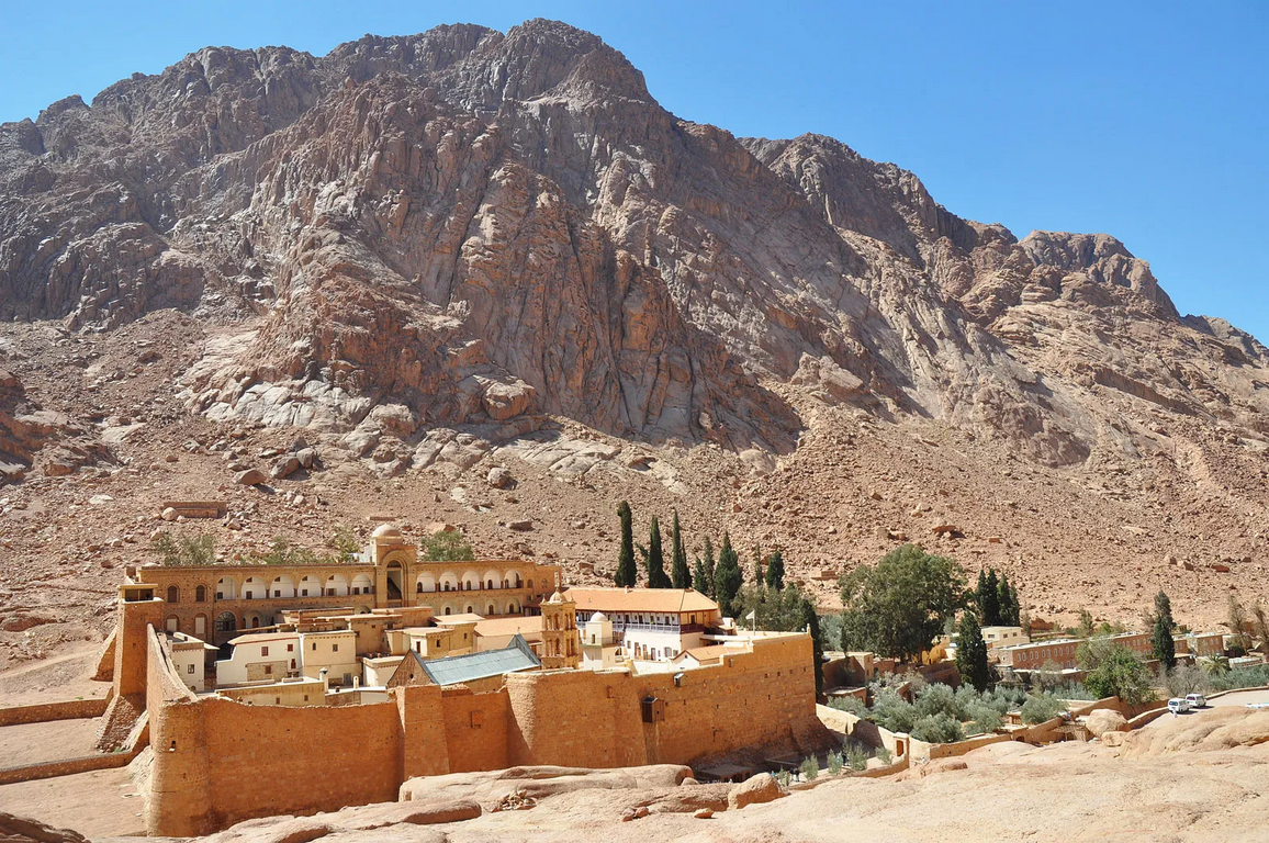 Screenshot 2022-09-06 at 14-22-22 St-Catherines-Monastery-Mount-Sinai-Egypt.jpg (WEBP Image 1600 × 1063 pixels) — Scaled (72%)